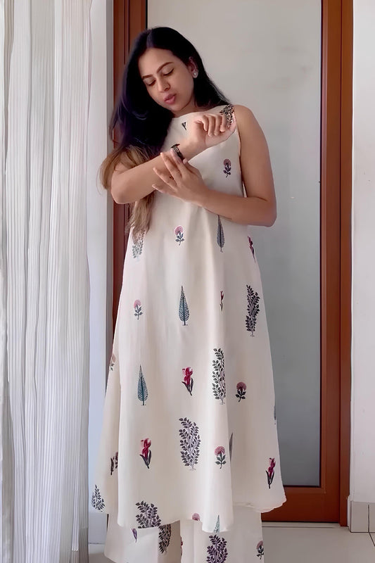 HANDBLOCK-PRINTED KURTA SET – A TIMELESS PIECE THAT BLENDS SIMPLICITY WITH SOPHISTICATION