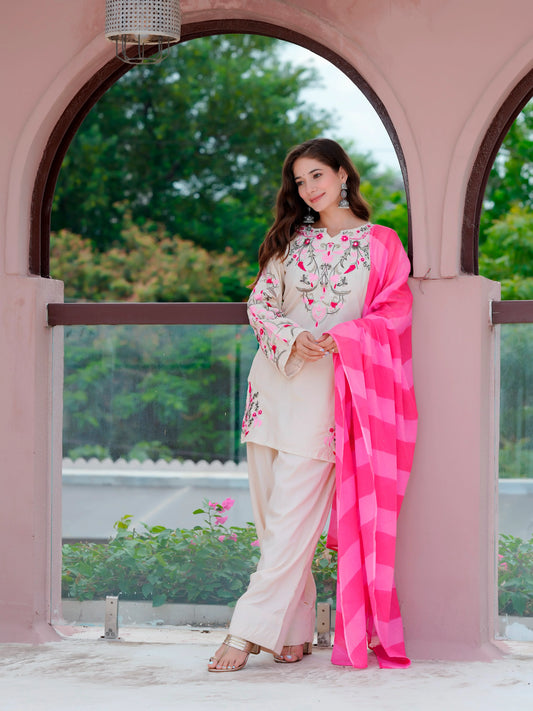 Lahriya Suit Set