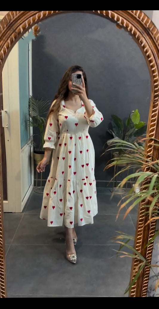 New Beautiful printed heart mini dress